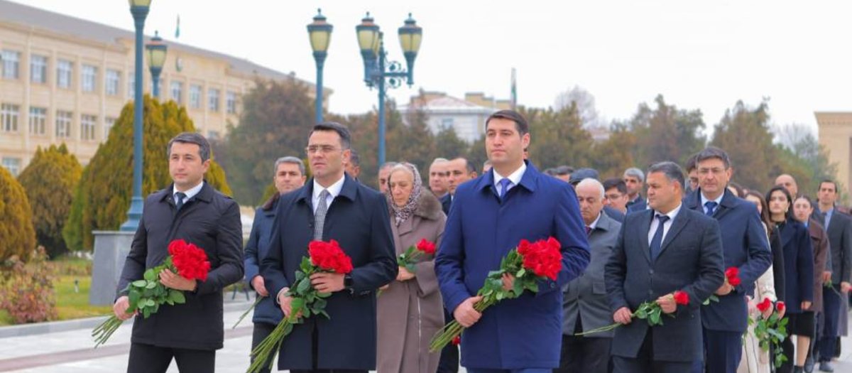 The staff of the Ministry of Finance commemorated the memory of the Great Leader Heydar Aliyev